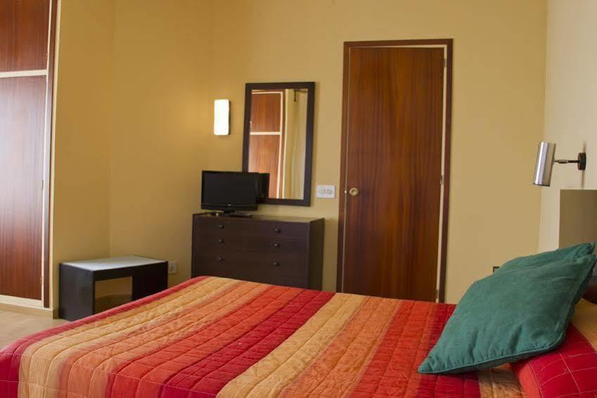 Hotel Gran Sol Solsona Exterior photo